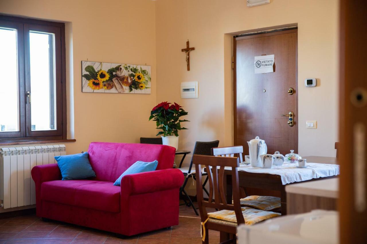 Appartamento Della Pia Bevagna Exterior foto
